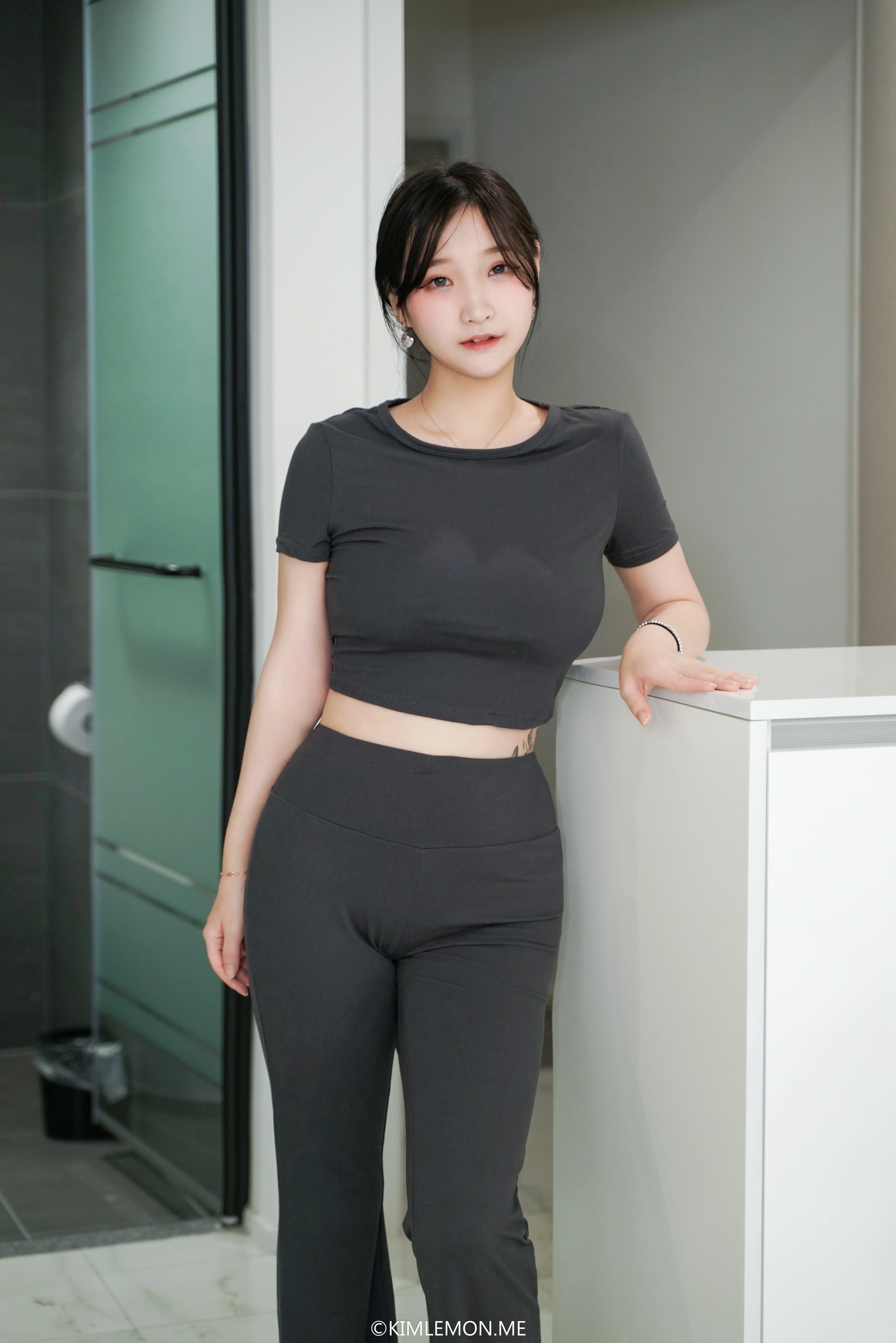 097.[KIMLEMON] YUJIN - Vol.01 0